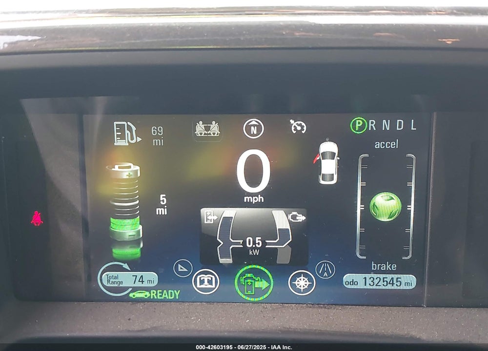 2015 CHEVROLET VOLT VIN: 1G1RA6E47FU130323