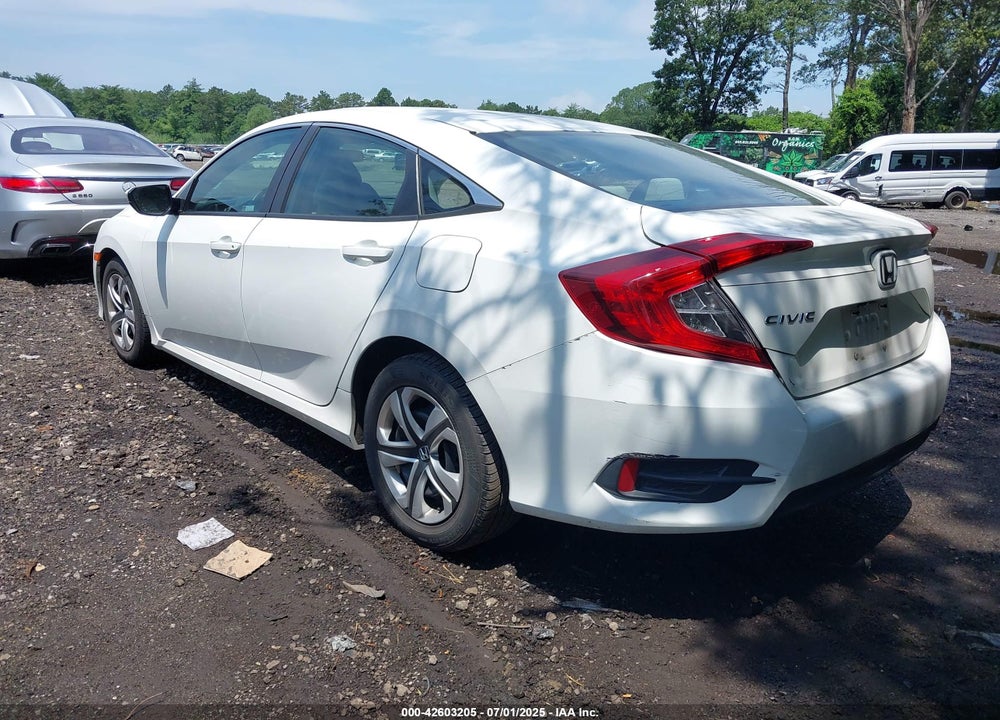 2018 HONDA CIVIC VIN: 19XFC2F53JE204607