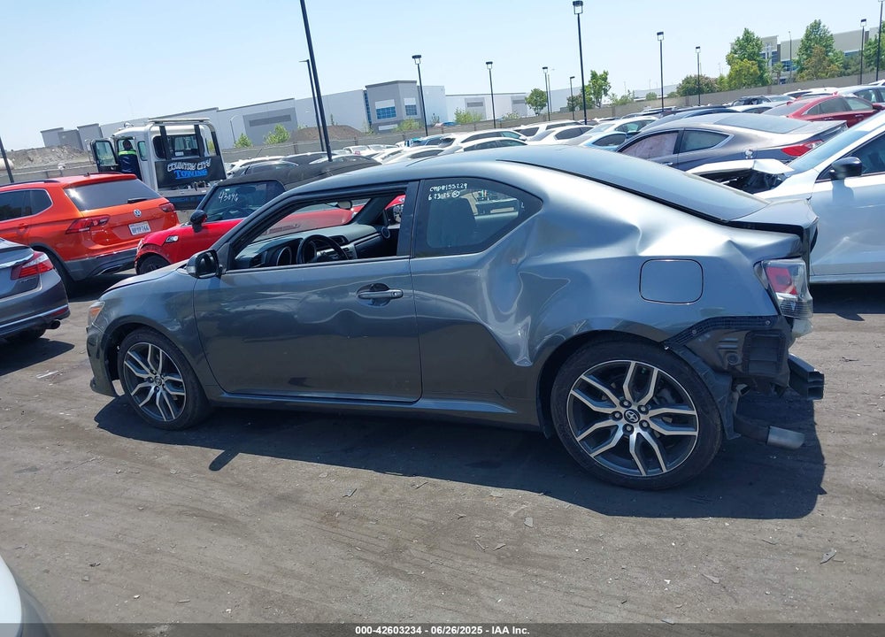 2014 TOYOTA SCION TC VIN: JTKJF5C73E3077551