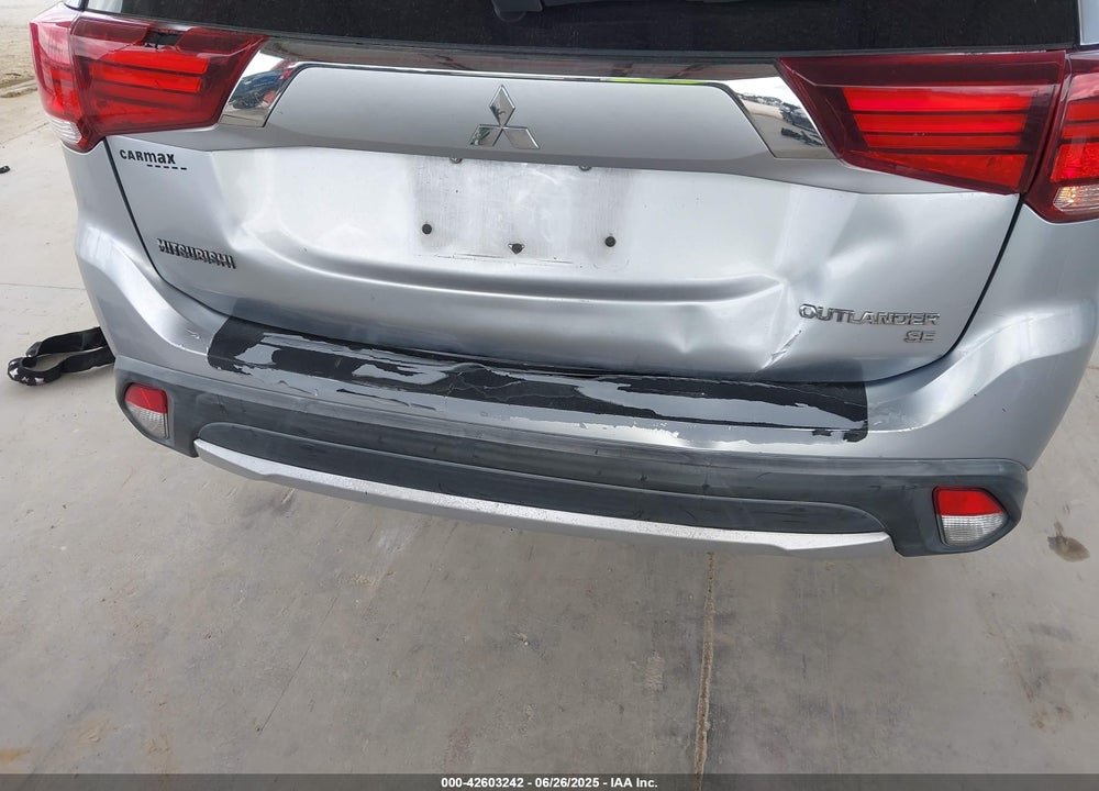 2016 MITSUBISHI OUTLANDER VIN: JA4AD3A30GZ014466