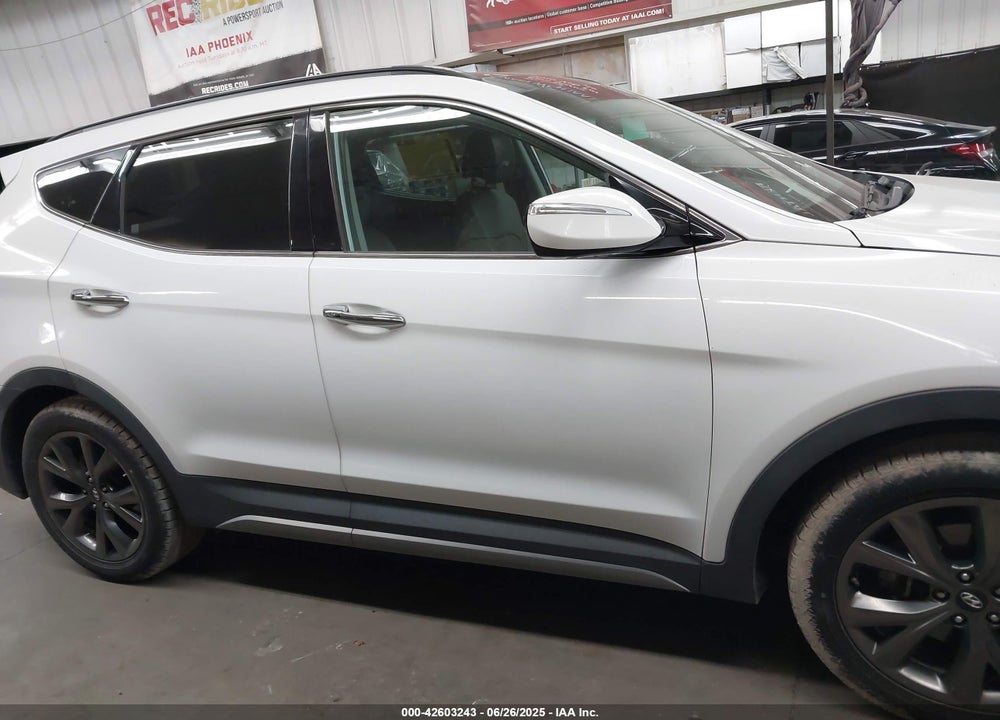 2017 HYUNDAI SANTA FE SPORT VIN: 5NMZW4LA0HH040141
