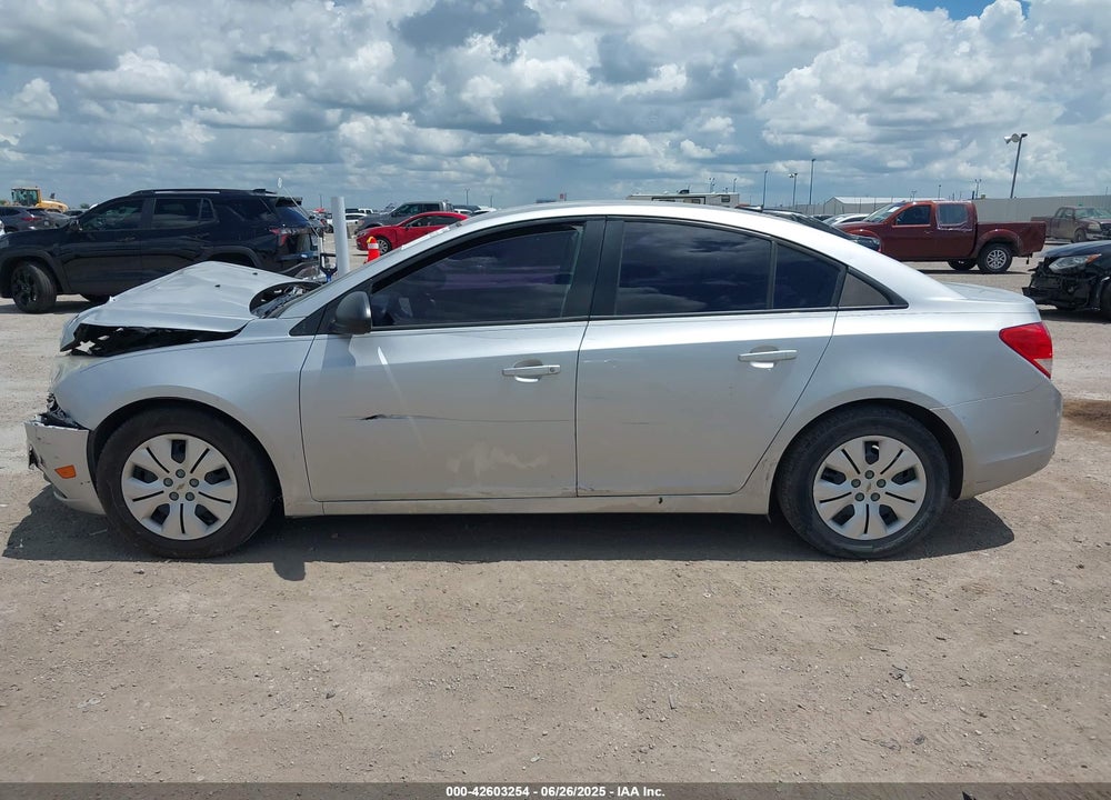 2014 CHEVROLET CRUZE VIN: 1G1PA5SH4E7483687