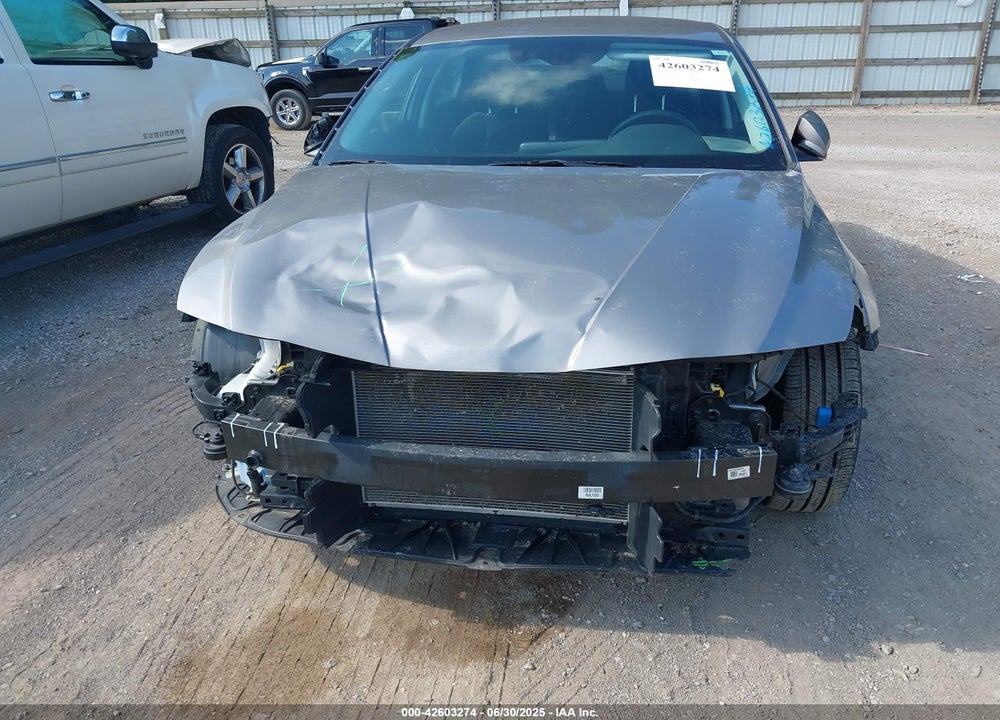 2021 HYUNDAI ELANTRA VIN: KMHLM4AG7MU209394