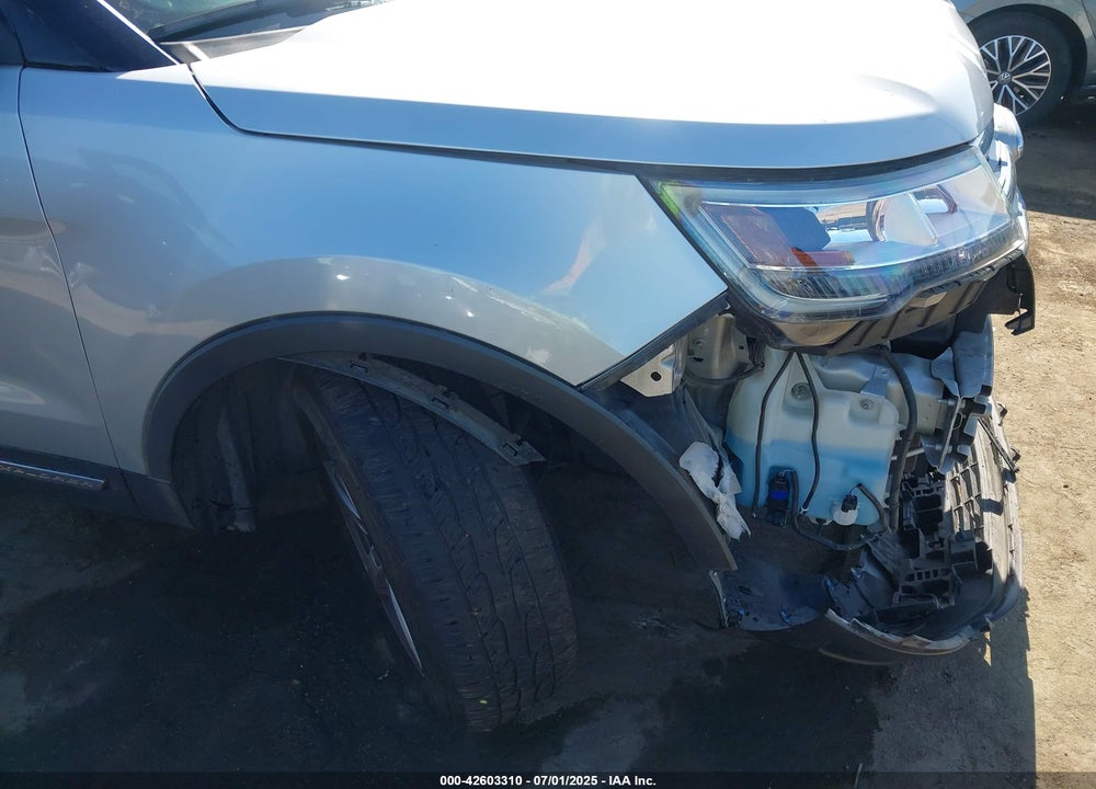 2019 FORD EXPLORER XLT FWD VIN: 1FM5K7D84KGA60538