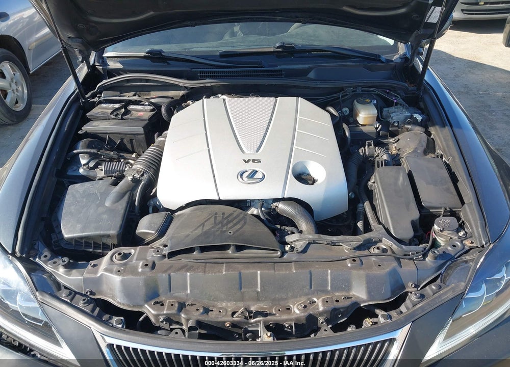 2006 LEXUS IS 350 VIN: JTHBE262165010836