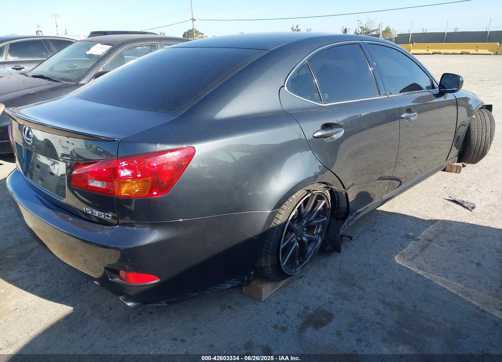 2006 LEXUS IS 350 VIN: JTHBE262165010836