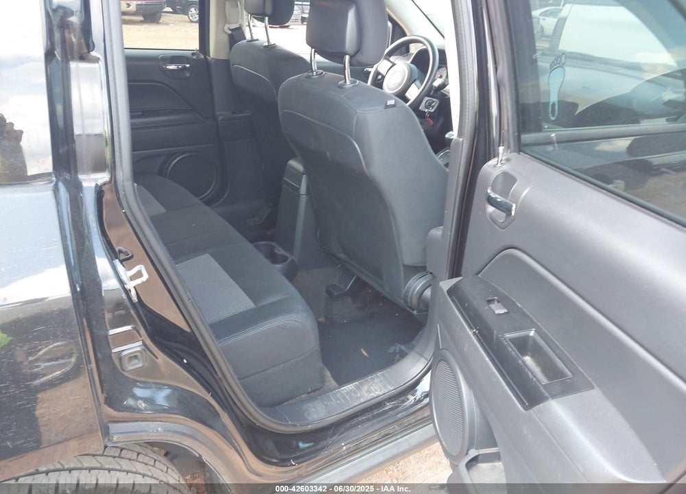 2014 JEEP COMPASS VIN: 1C4NJCBA6ED720364