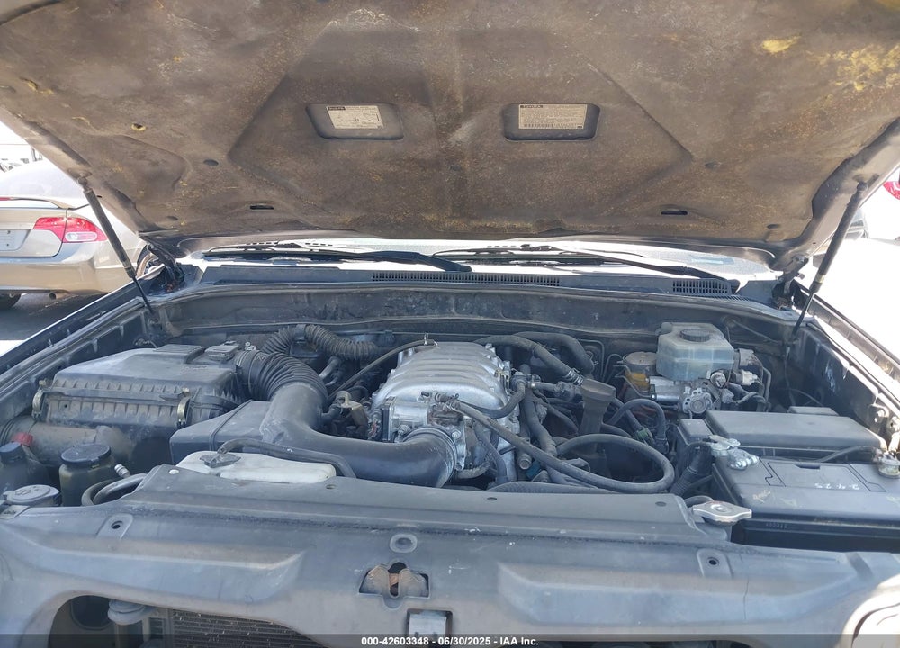 2003 TOYOTA 4RUNNER SR5 V8 VIN: JTEZT14R430005182