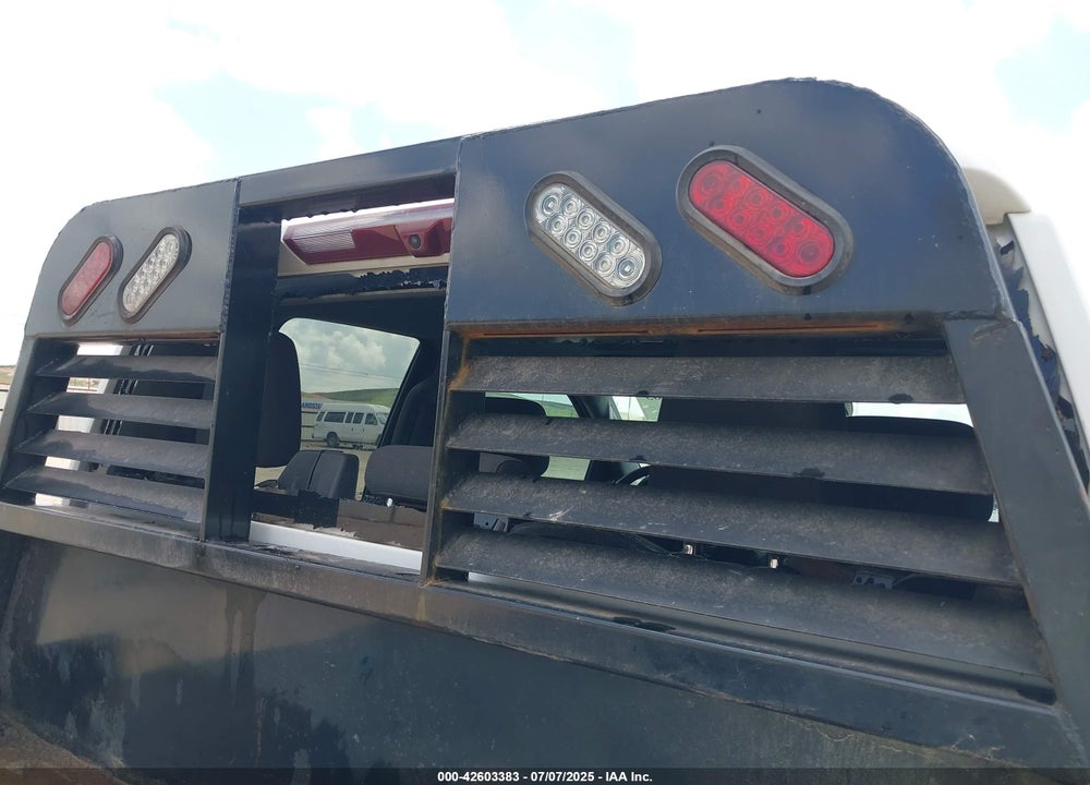 2021 GMC SIERRA 3500HD 4WD DOUBLE CAB LONG BED VIN: 1GT59SEY0MF285646