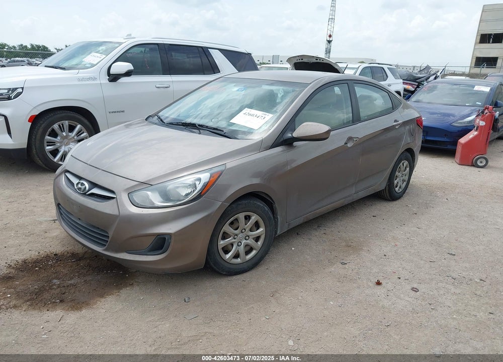2013 HYUNDAI ACCENT VIN: KMHCT4AE1DU351130