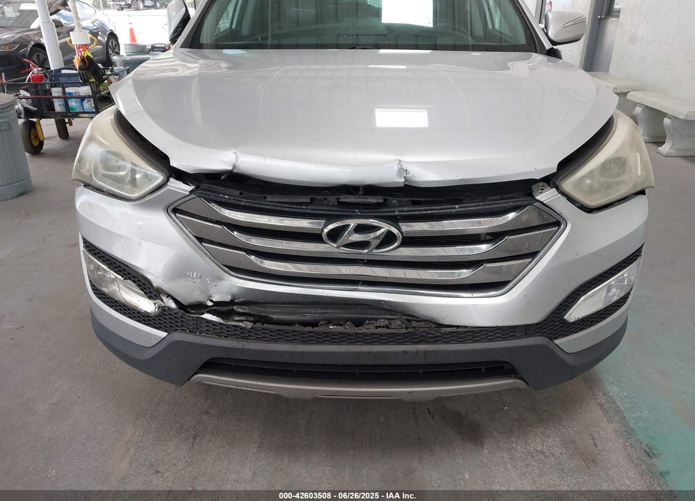 2013 HYUNDAI SANTA FE VIN: 5XYZU3LB1DG062498
