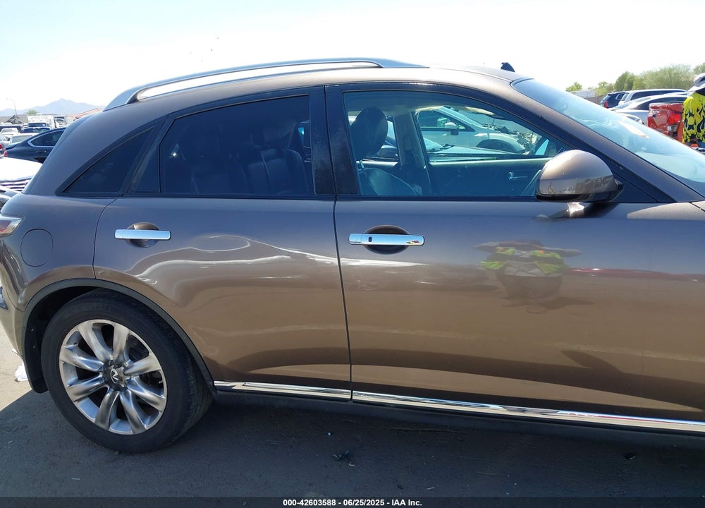 2008 INFINITI FX35 VIN: JNRAS08U18X104201