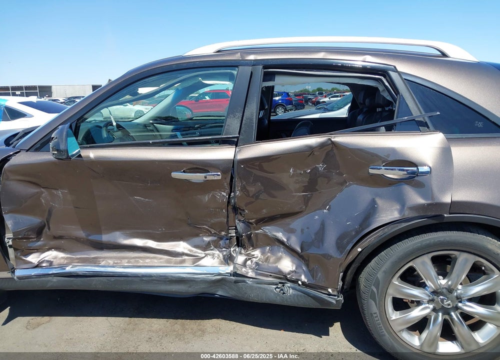 2008 INFINITI FX35 VIN: JNRAS08U18X104201