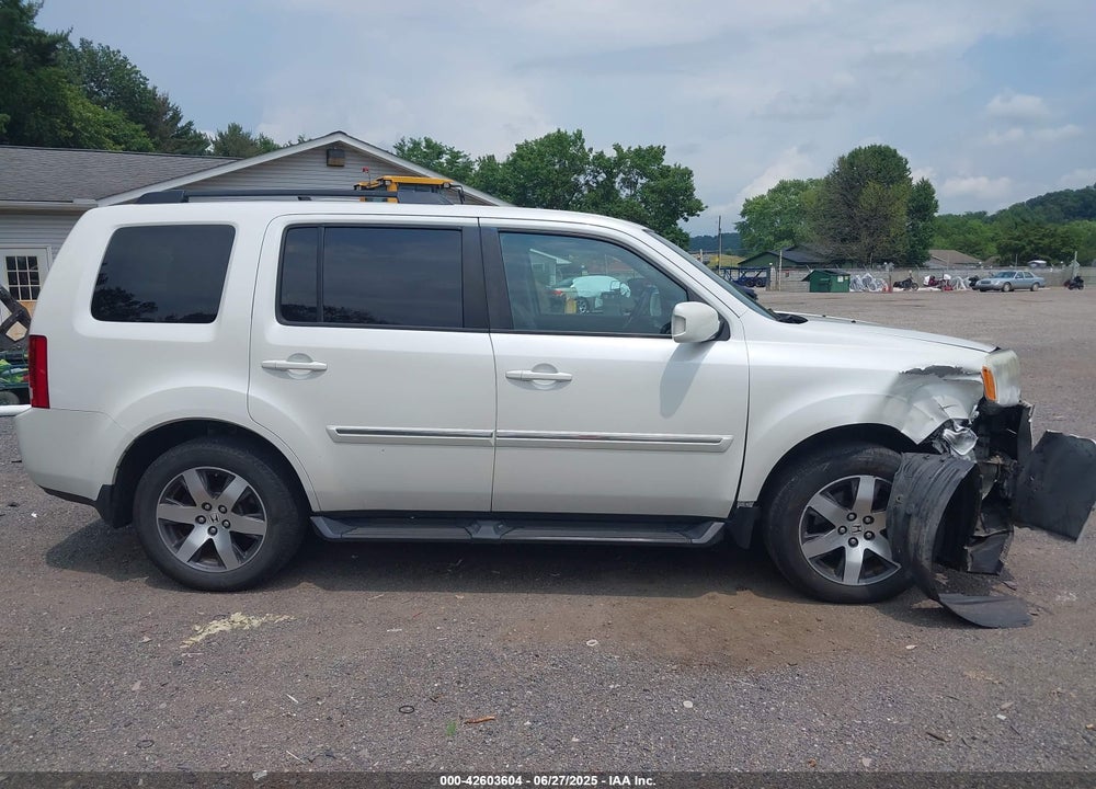 2013 HONDA PILOT VIN: 5FNYF4H98DB020001