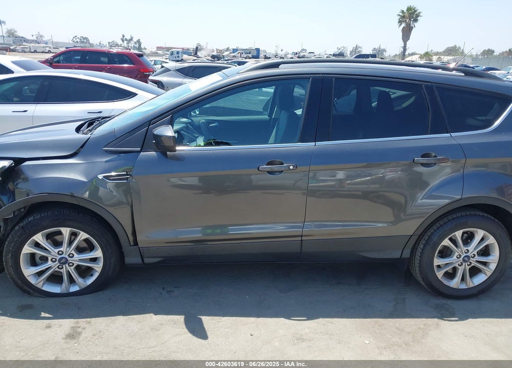 2017 FORD ESCAPE VIN: 1FMCU0GD6HUC88388