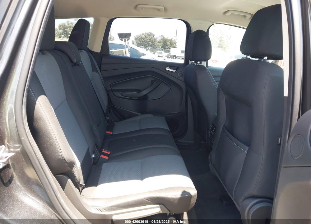 2017 FORD ESCAPE VIN: 1FMCU0GD6HUC88388