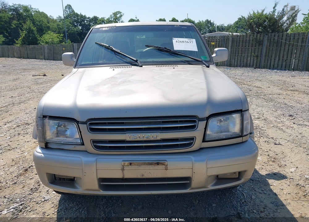 2002 ISUZU TROOPER LIMITED/LS/S VIN: JACDJ58X527J09916