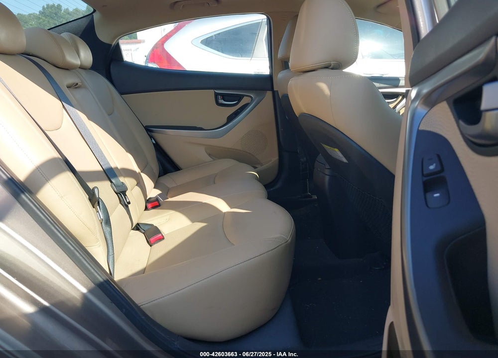 2013 HYUNDAI ELANTRA VIN: 5NPDH4AE5DH173601