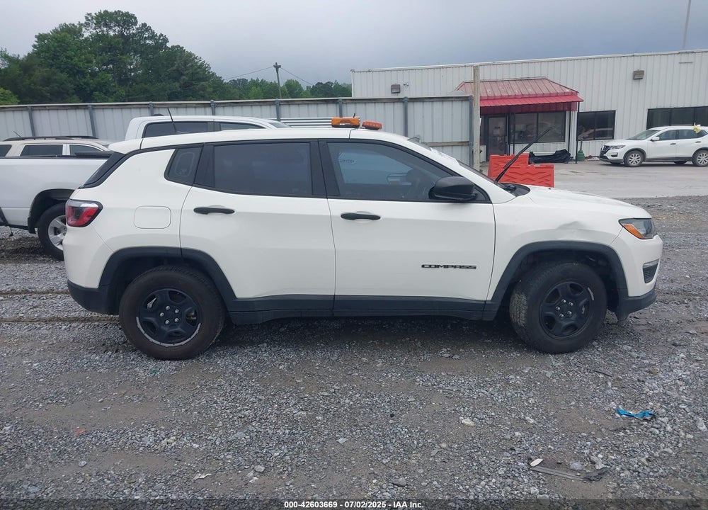 2019 JEEP COMPASS SPORT FWD VIN: 3C4NJCAB7KT646551