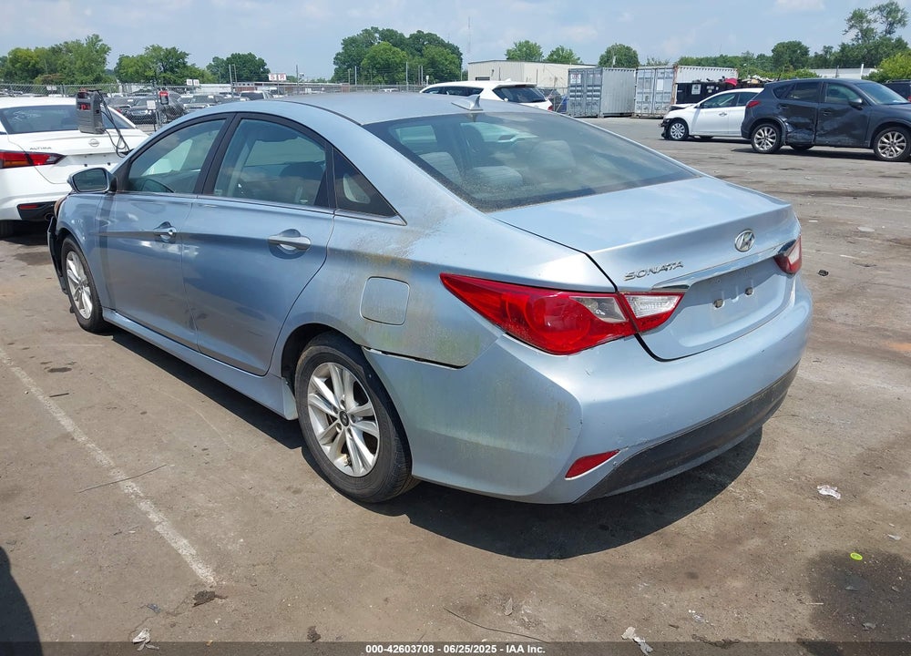 2014 HYUNDAI SONATA VIN: 5NPEB4AC3EH830711