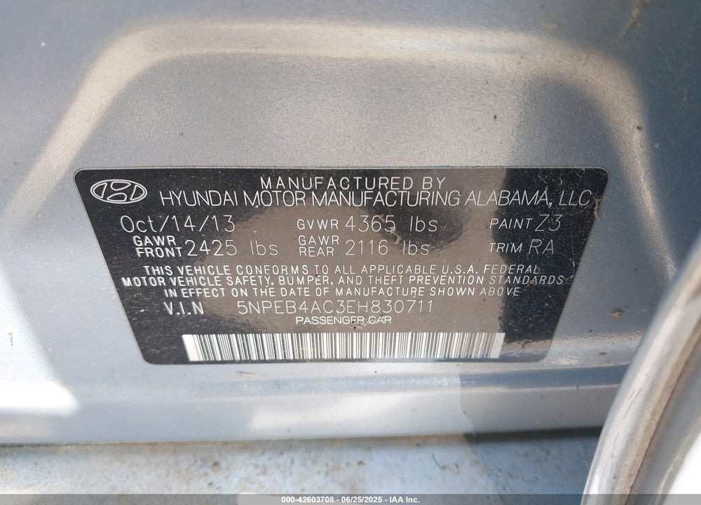 2014 HYUNDAI SONATA VIN: 5NPEB4AC3EH830711