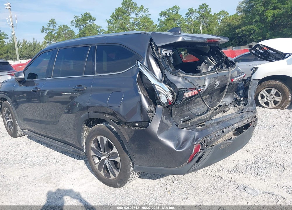 2021 TOYOTA HIGHLANDER VIN: 5TDGZRAH4MS532366