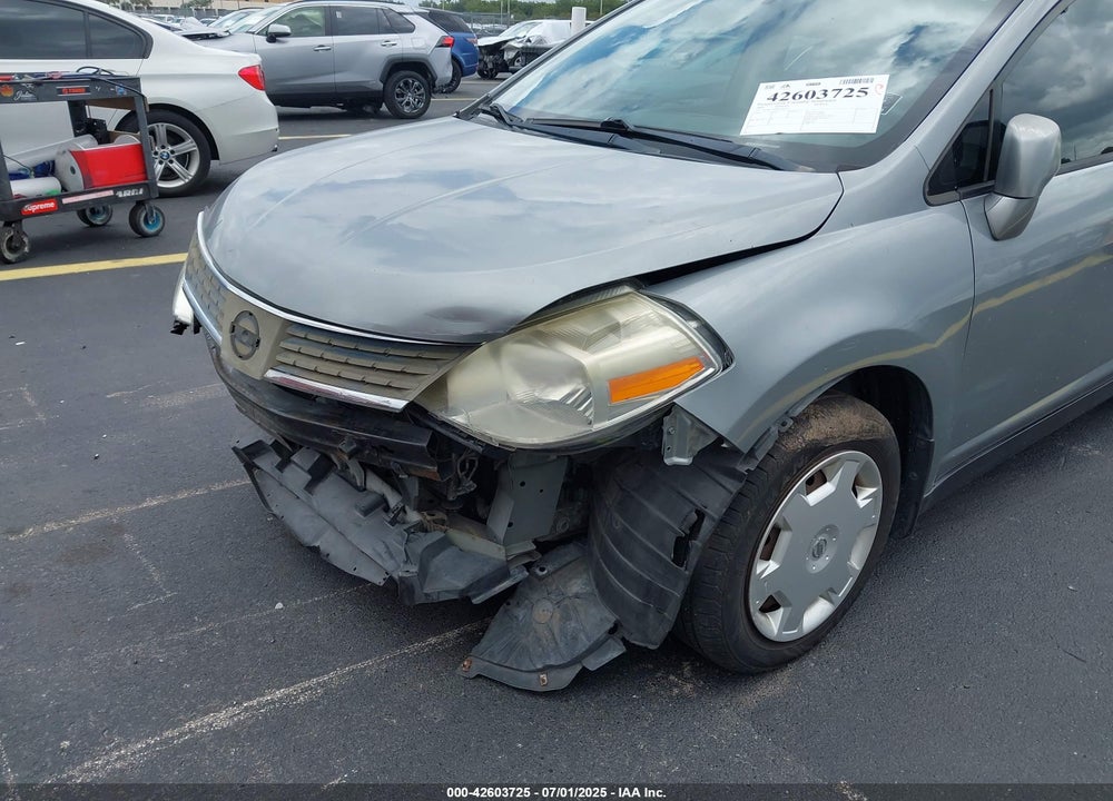 2009 NISSAN VERSA VIN: 3N1BC11E89L495132