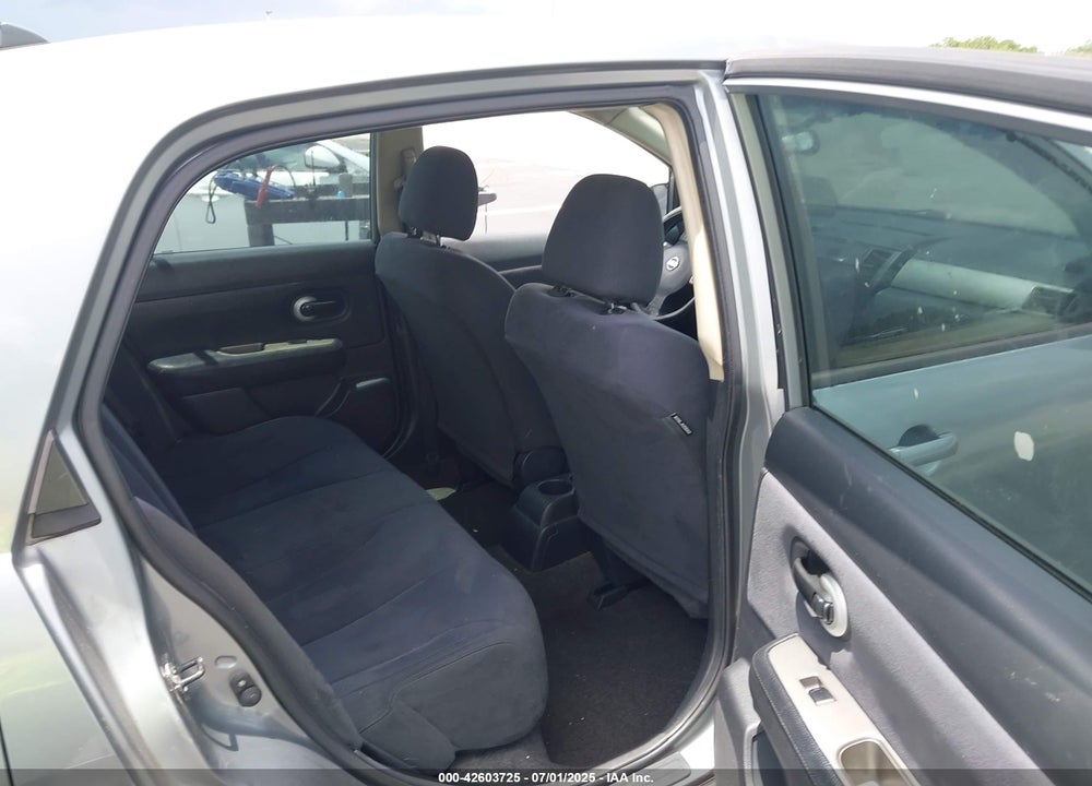 2009 NISSAN VERSA VIN: 3N1BC11E89L495132