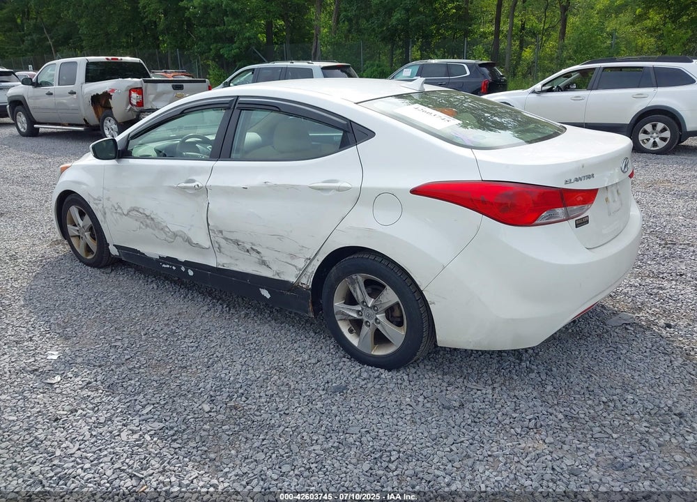 2011 HYUNDAI ELANTRA VIN: 5NPDH4AE5BH049664