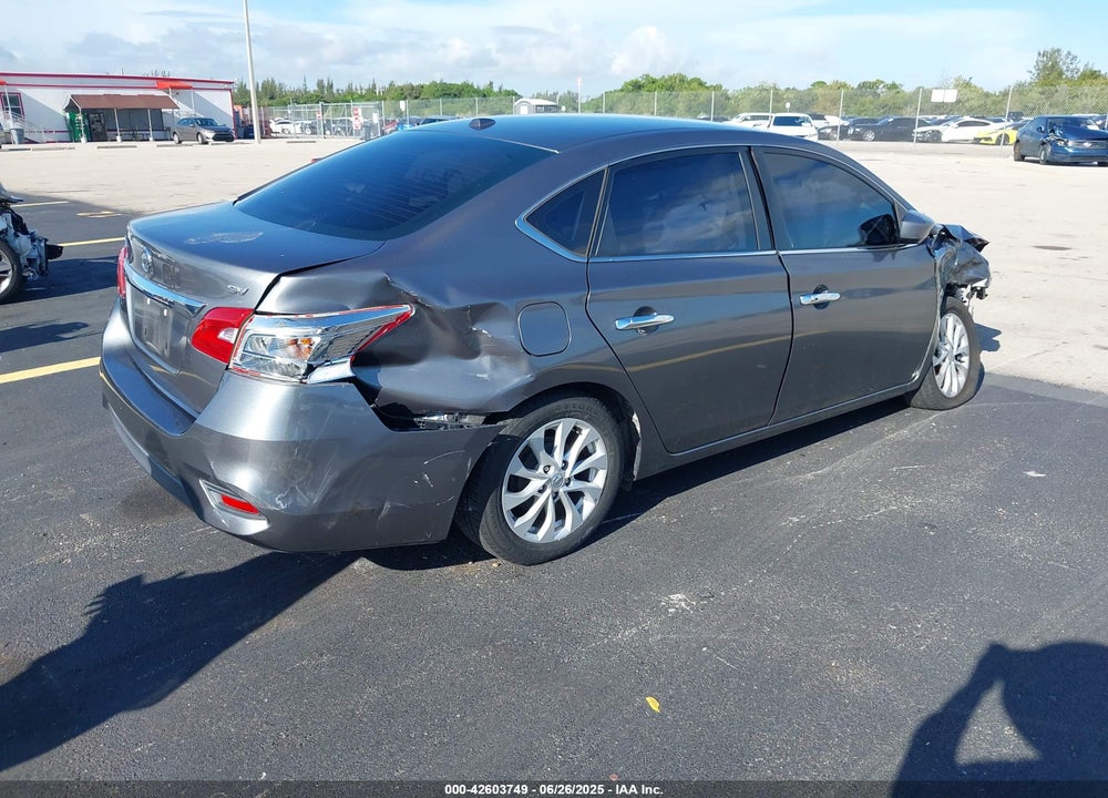 2018 NISSAN SENTRA VIN: 3N1AB7APXJL615231