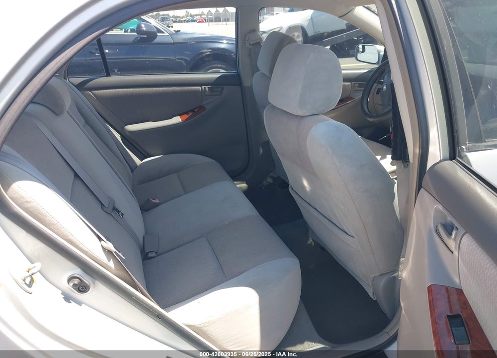 2008 TOYOTA COROLLA VIN: 1NXBR32E88Z047124