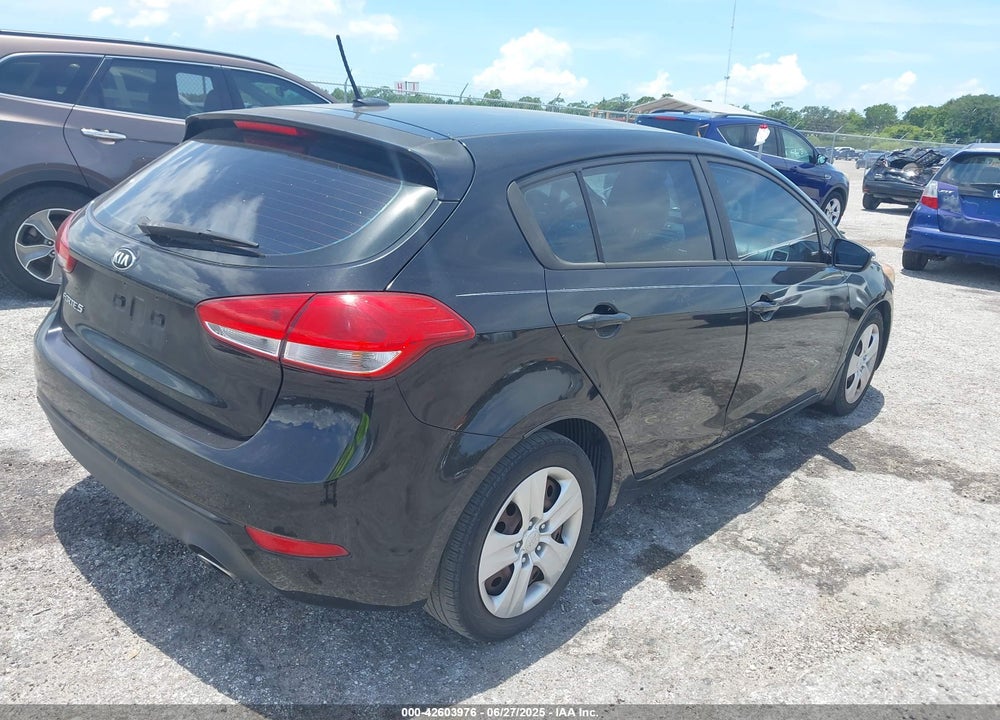 2016 KIA FORTE LX VIN: KNAFK5A8XG5607717