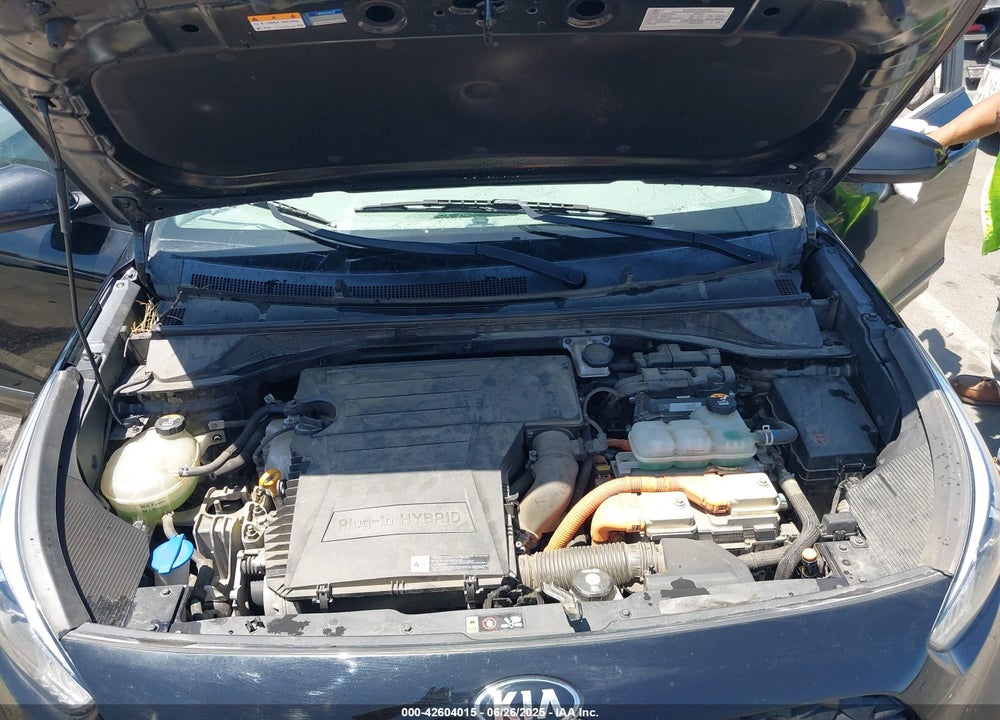 2020 KIA NIRO PLUG-IN HYBRID VIN: KNDCM3LD4L5390755