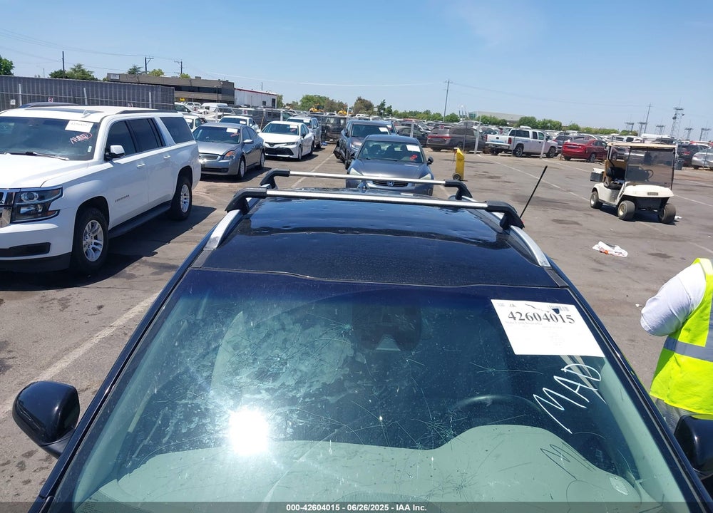 2020 KIA NIRO PLUG-IN HYBRID VIN: KNDCM3LD4L5390755