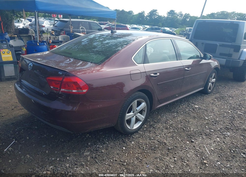 2012 VOLKSWAGEN PASSAT 2.5L SE VIN: 1VWBP7A33CC043835