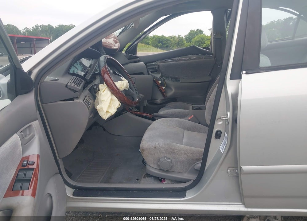 2003 TOYOTA COROLLA VIN: 2T1BR32E93C137876
