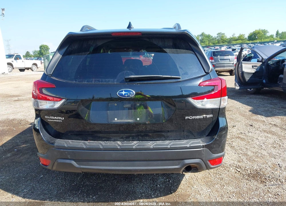 2020 SUBARU FORESTER VIN: JF2SKAJC1LH424456