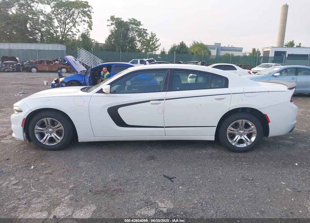 2020 DODGE CHARGER VIN: 2C3CDXBG0LH125718