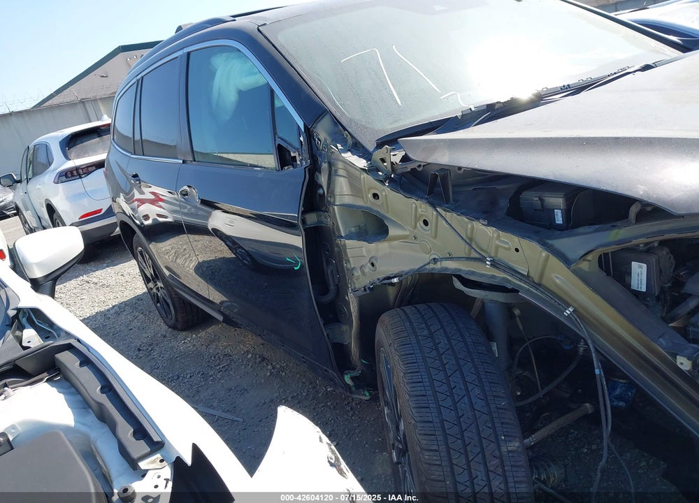 2022 HONDA PILOT VIN: 5FNYF5H24NB011709