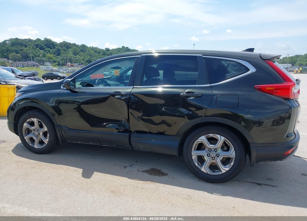 2018 HONDA CR-V VIN: 7FARW2H87JE045052