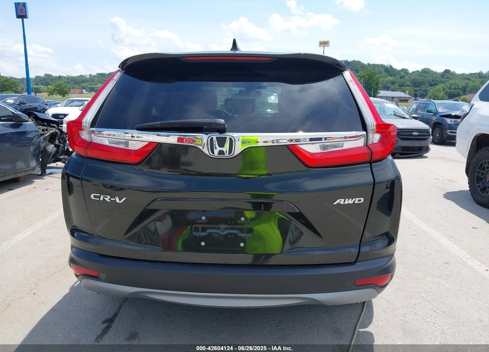2018 HONDA CR-V VIN: 7FARW2H87JE045052