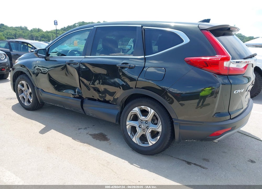 2018 HONDA CR-V VIN: 7FARW2H87JE045052