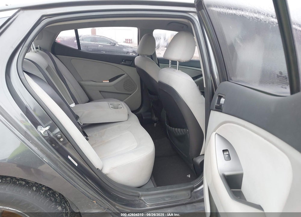 2011 KIA OPTIMA LX VIN: KNAGM4A73B5111053