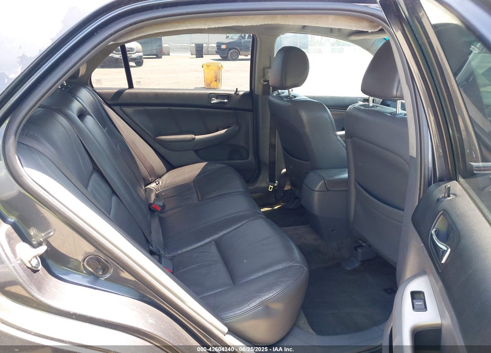 2006 HONDA ACCORD VIN: 1HGCM56816A133530