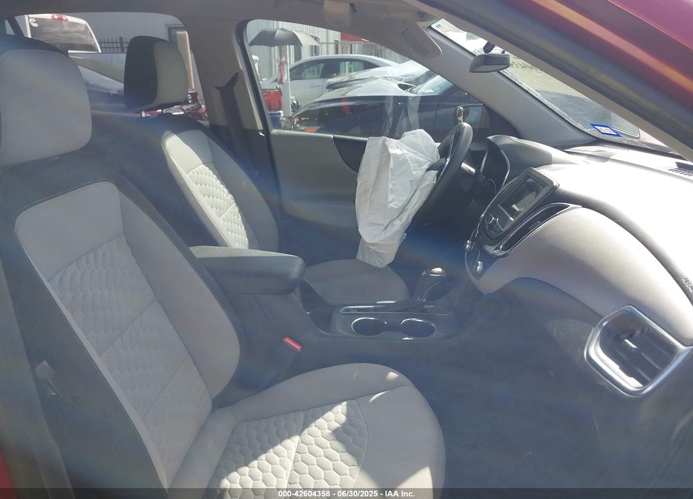 2019 CHEVROLET EQUINOX VIN: 2GNAXKEV9K6117528