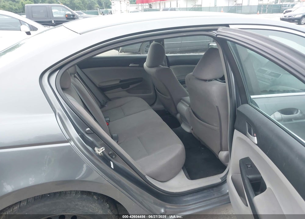 2012 HONDA ACCORD 2.4 LX-P VIN: 1HGCP2F44CA177391