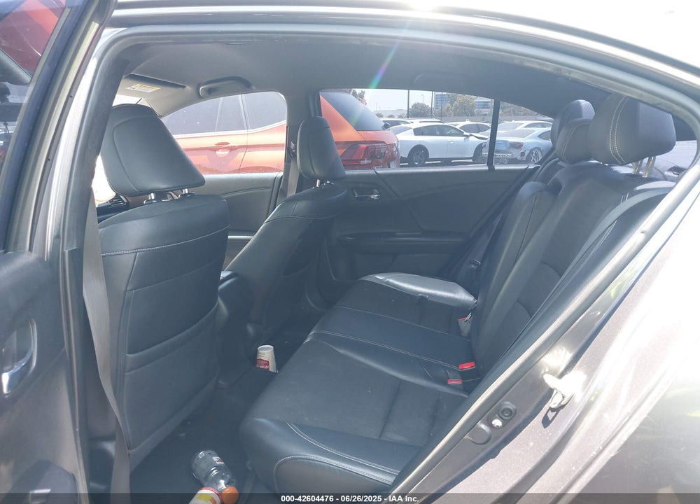 2016 HONDA ACCORD VIN: 1HGCR2F50GA169040