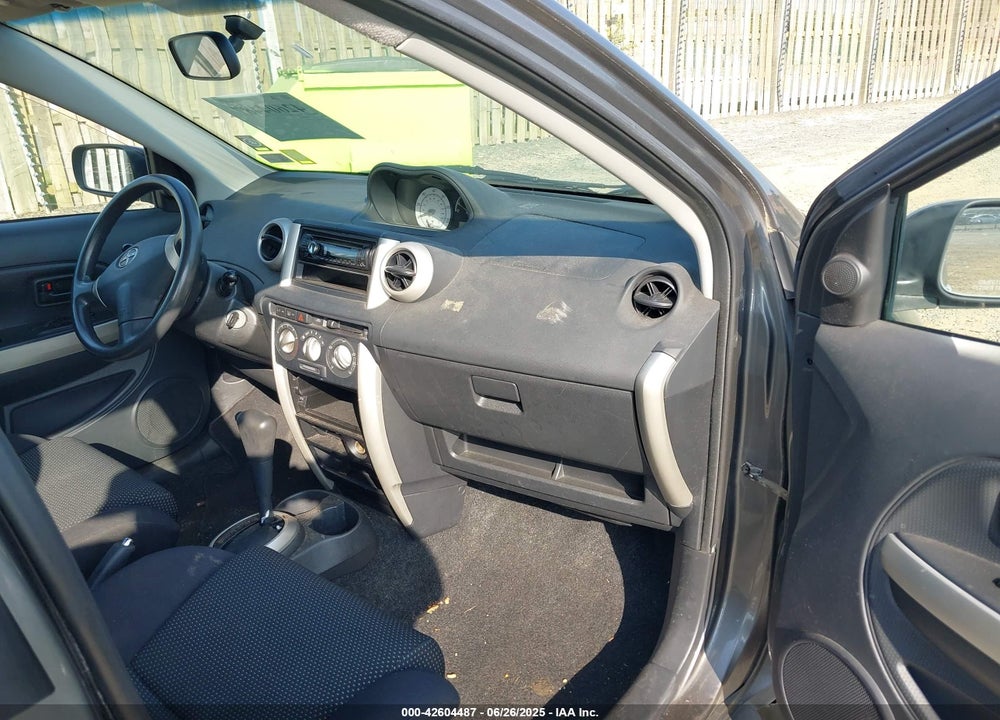 2005 SCION XA VIN: JTKKT624350092417