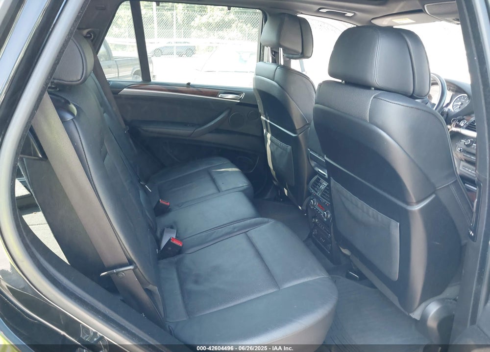 2009 BMW X5 XDRIVE48I VIN: 5UXFE83569L171556