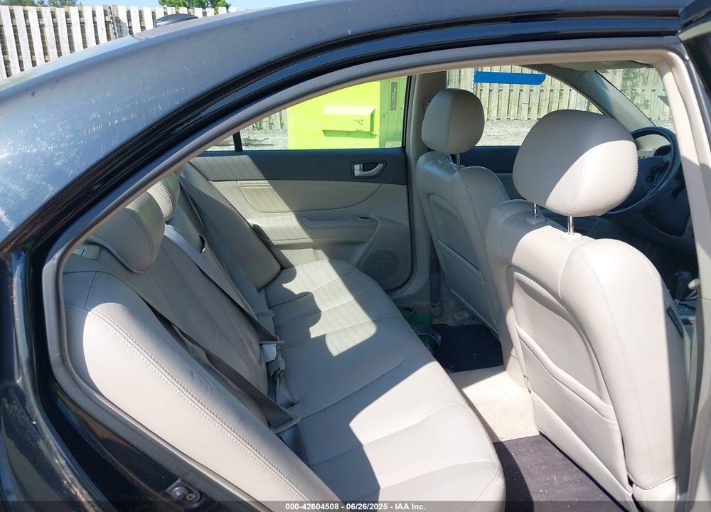2008 HYUNDAI SONATA VIN: 5NPEU46C28H363210